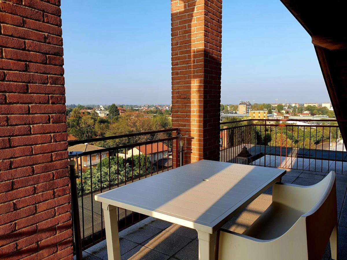 Penthouse Suite - Skyline View Busto Arsizio Zewnętrze zdjęcie